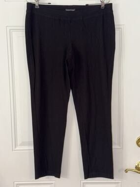 Eileen Fisher M Viscose Knit Black Solid Ankle Pants Flat Front Machine Wash